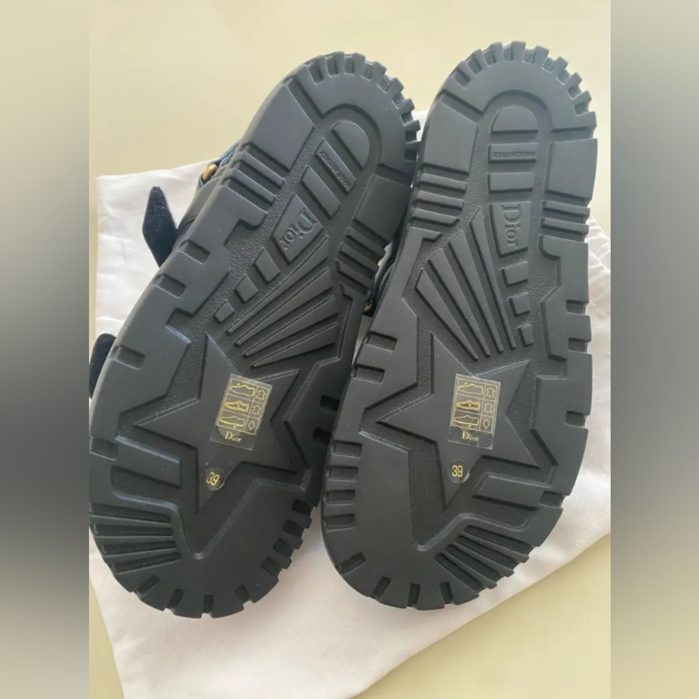 Dioract Sandal Black Lambskin - Picture 5 of 8